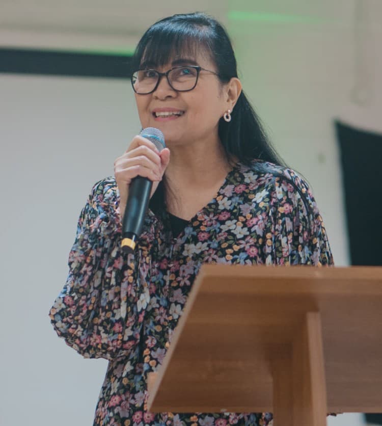 Pstr. Shay Ambat